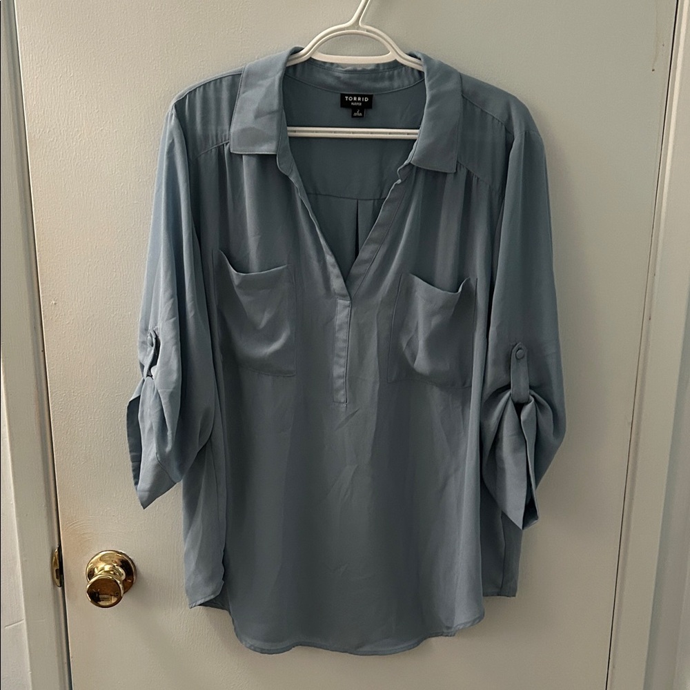 Torrid Harper Collared 3/4 Sleeve Blouse